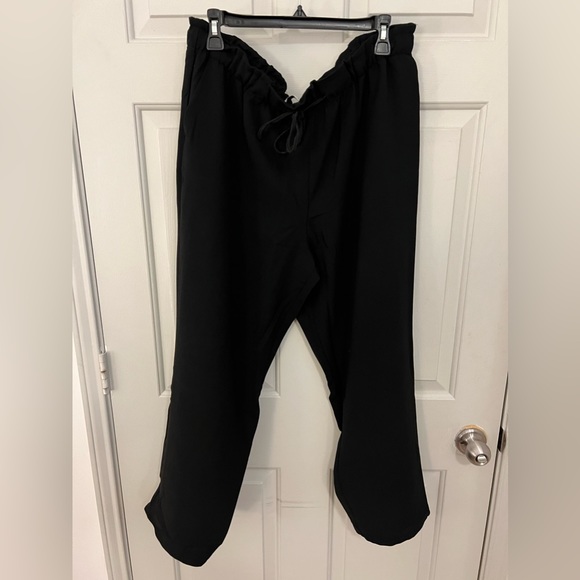 Black Violeta by MNG pants size Medium - Picture 5 of 7